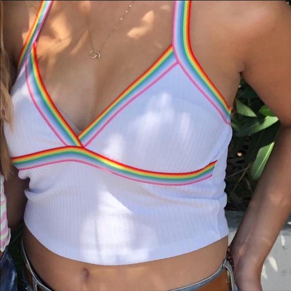 Forever 21 Tops - Medium Forever 21 crop top tank